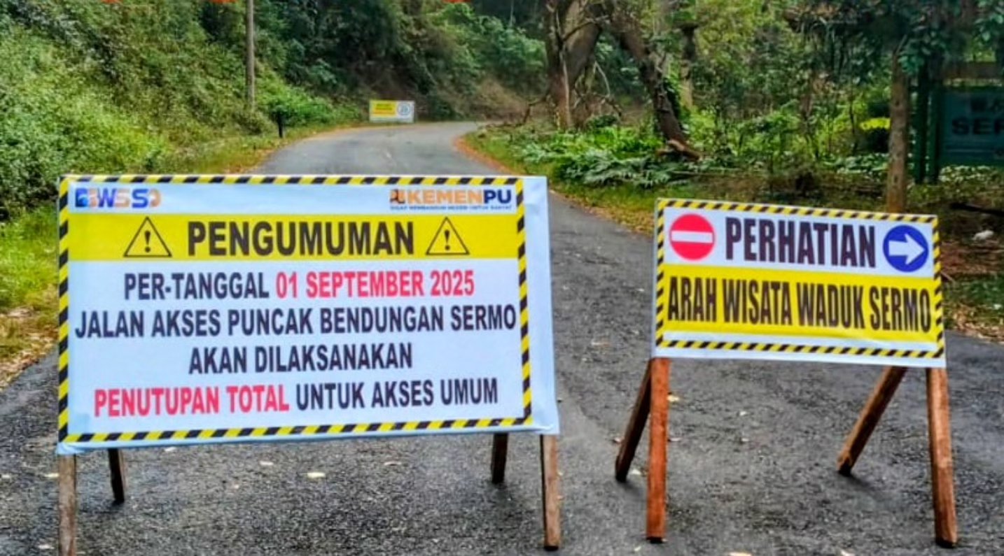 Sekilas INFOO : Jalur masuk wisata waduk sermo sepenuhnya dialihkan melalui jalan baru rute bawah bendungan sermo. Mulai tanggal 1 September 2025 akses jalan melalui atas bendungan resmi di TUTUP total.