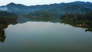 Bayangin kamu camp disini. Reservasi : 0813-2623-2466

#exploreindonesia #explorejogja #waduksermo #camp #kulonprogo